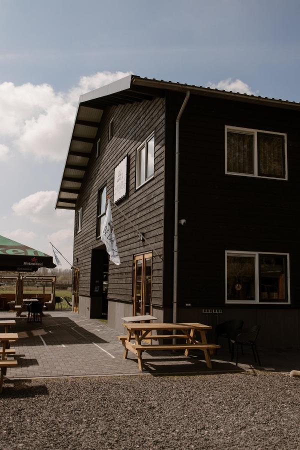 De La Rue Vakantiesuites Sleeuwijk ภายนอก รูปภาพ