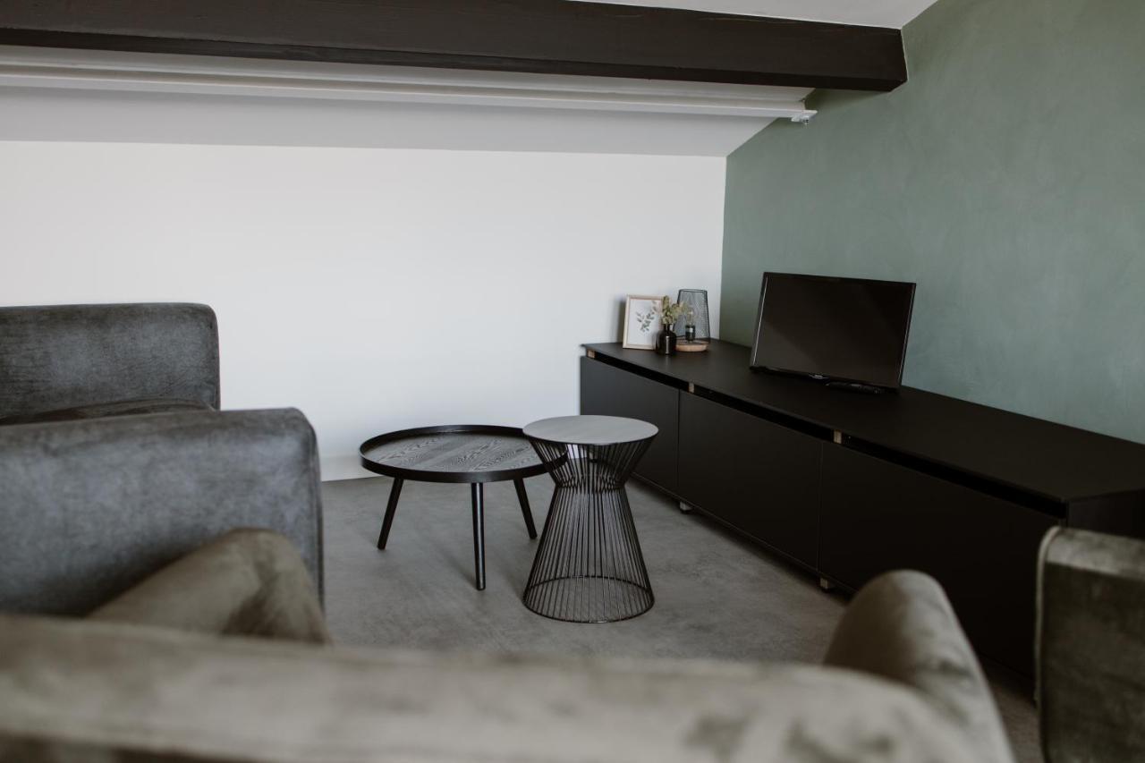 De La Rue Vakantiesuites Sleeuwijk ภายนอก รูปภาพ