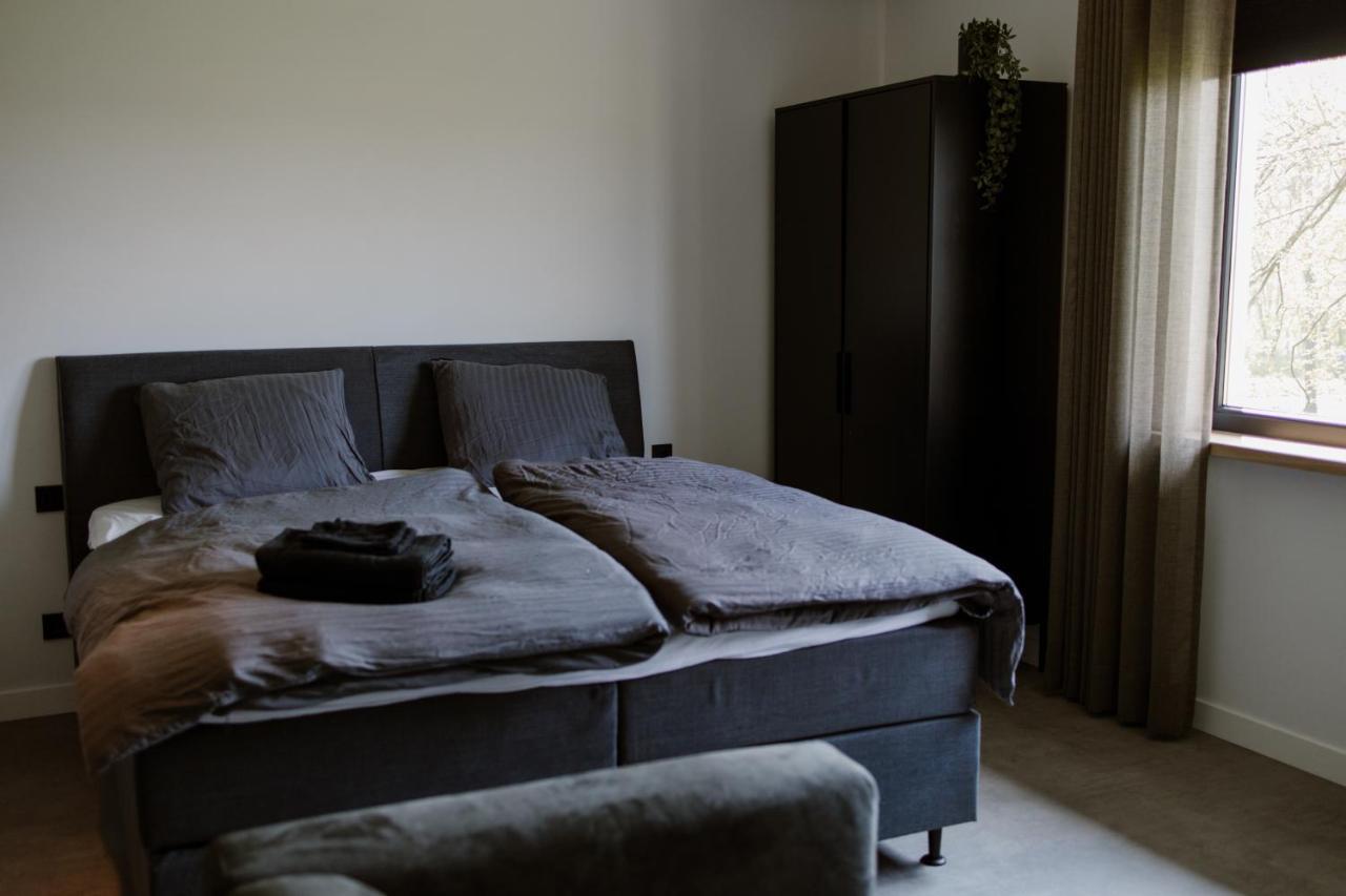 De La Rue Vakantiesuites Sleeuwijk ภายนอก รูปภาพ
