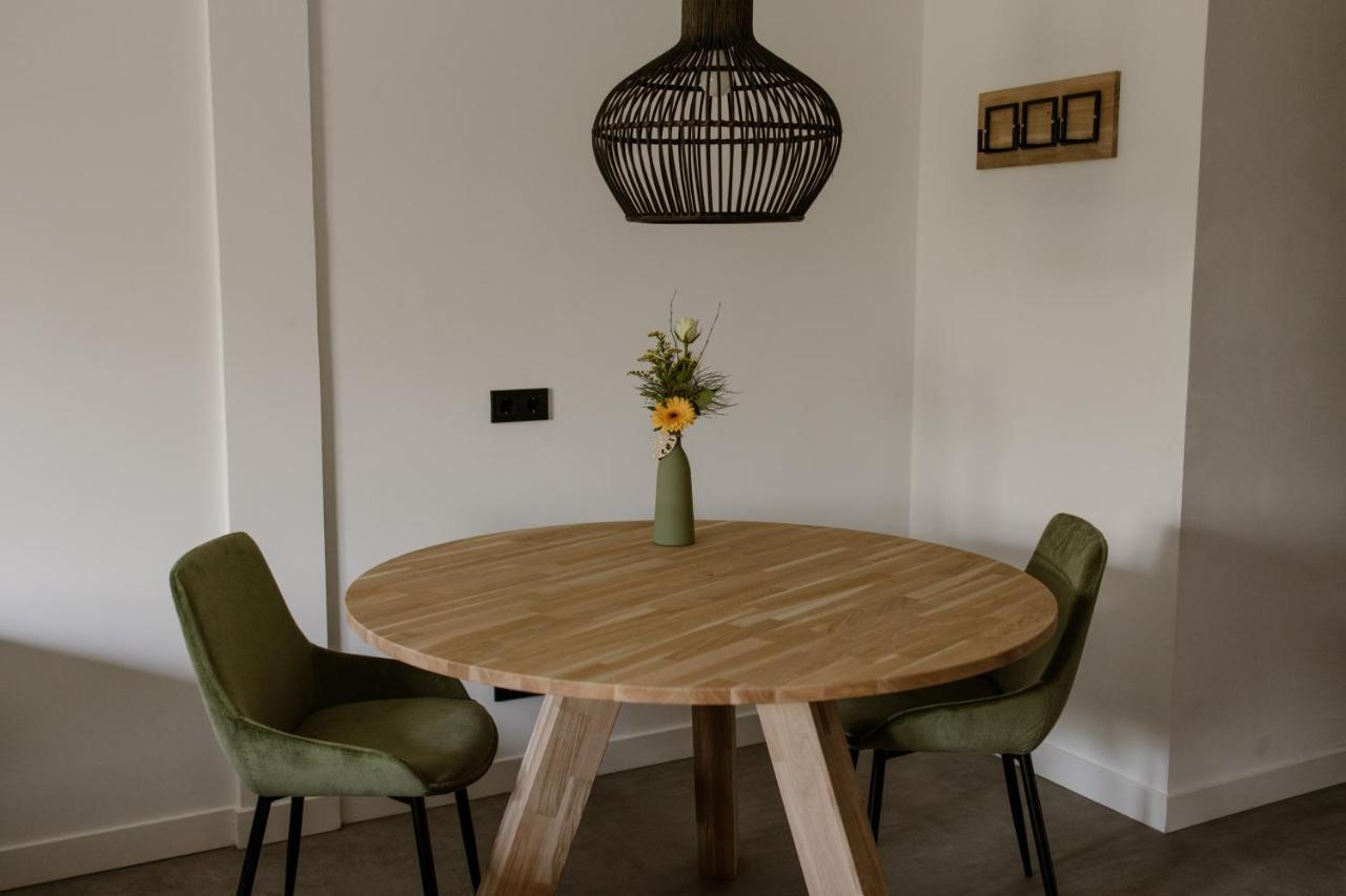 De La Rue Vakantiesuites Sleeuwijk ภายนอก รูปภาพ