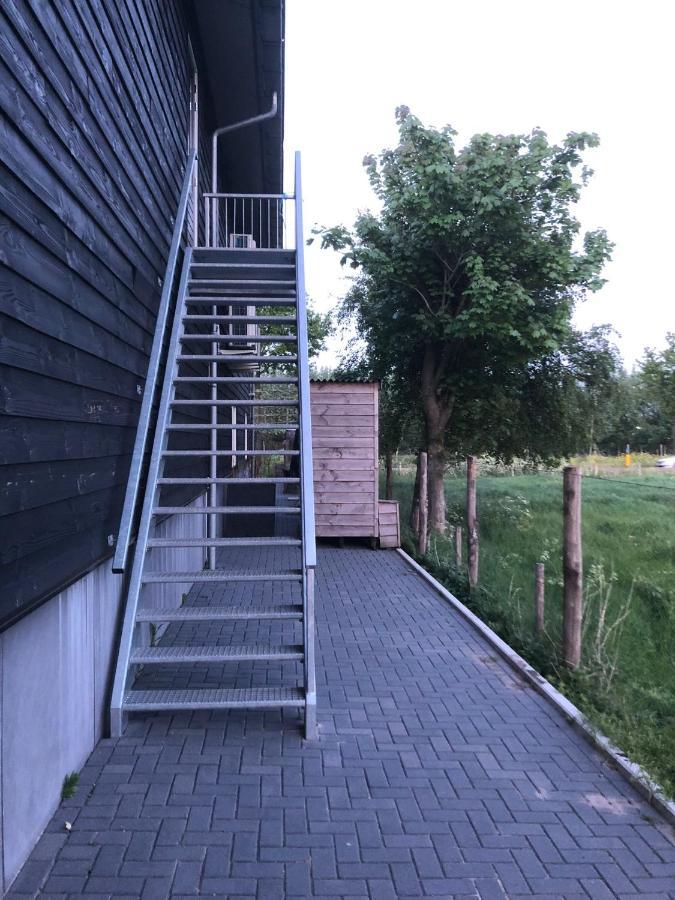 De La Rue Vakantiesuites Sleeuwijk ภายนอก รูปภาพ
