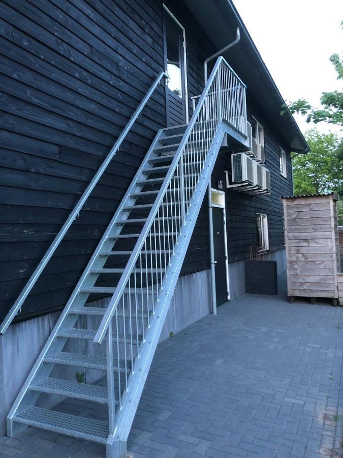 De La Rue Vakantiesuites Sleeuwijk ภายนอก รูปภาพ
